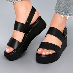 Black wedges